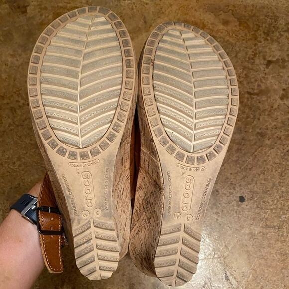 Crocs A-Leigh Brown Leather Slingback Cork Wedge Sandals - Picture 7 of 8